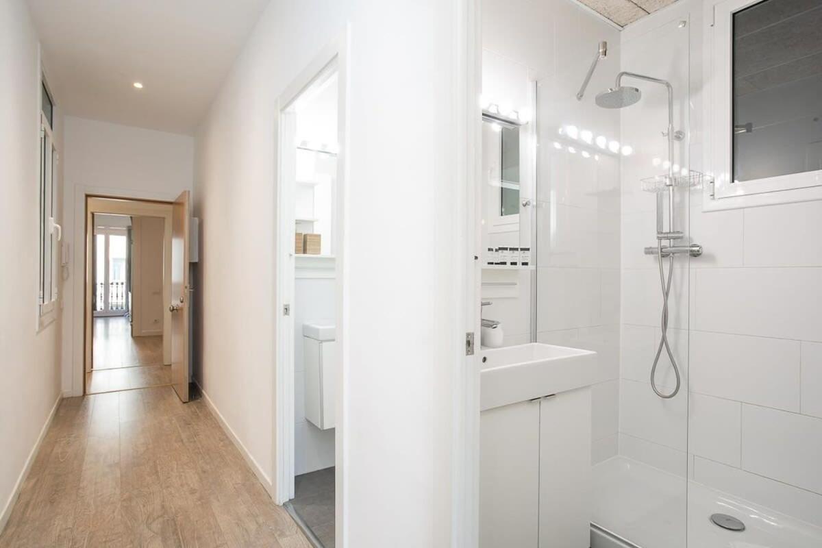 Paseo De Gracia Modern 4bd With Terrace Appartement Barcelona